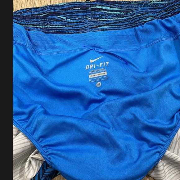 Nike Blue Striped Dri Fit Tempo Running Shorts M - Picture 8 of 8
